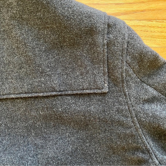 Banana Republic Wool Duffle Coat medium mens - Picture 9 of 14